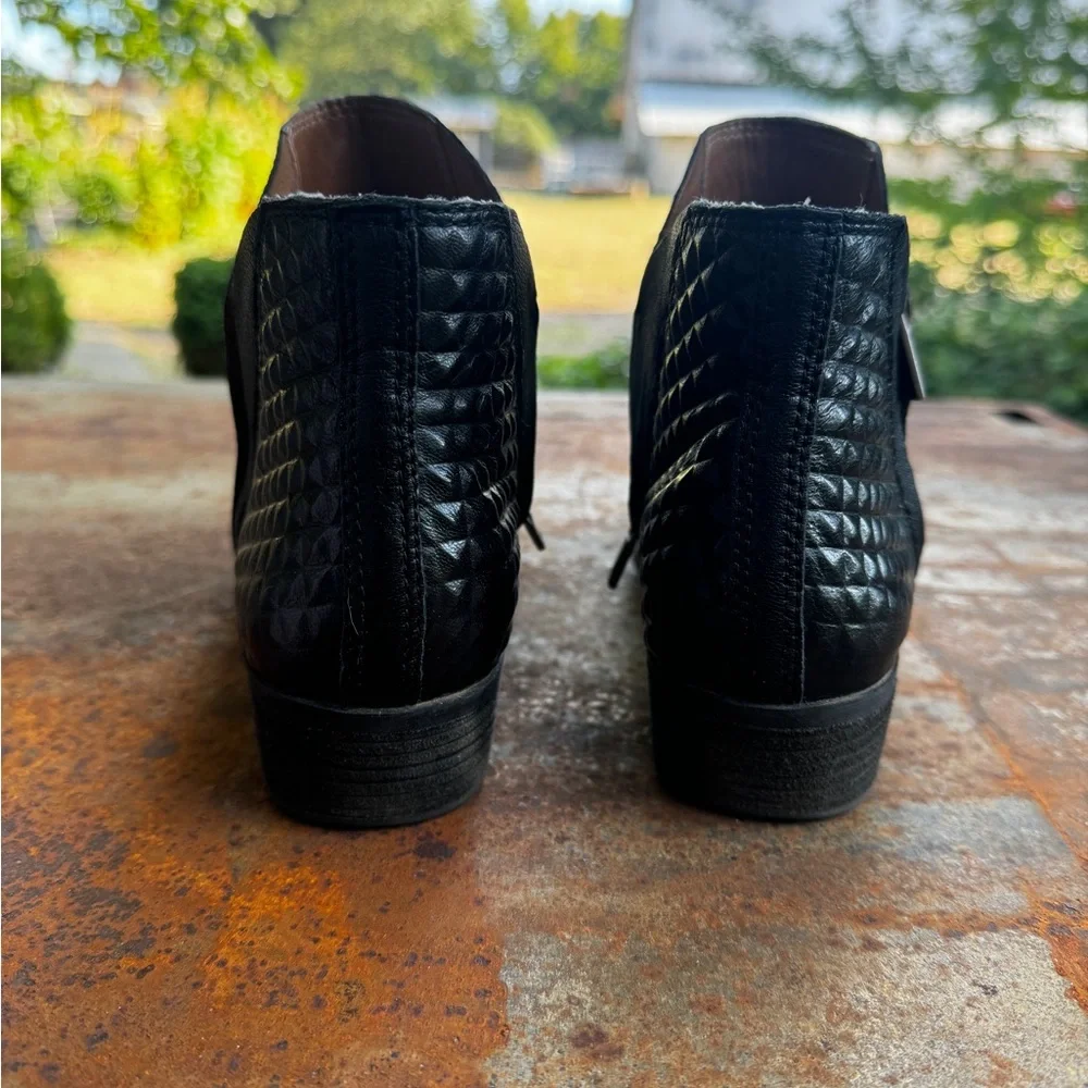 Lucky Brand Western Bootie - Picture 2 of 7